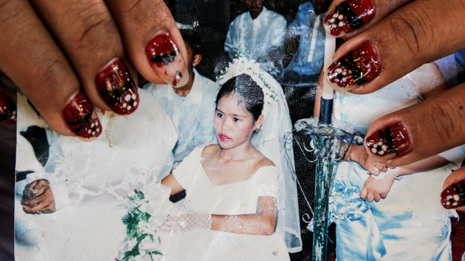A wedding photo of Mary Jane Veloso, who was only 17 years old when she got married. The marriage has since been nullified because she was a minor. Her husband has already remarried. Photo by Joe Torres/UCA News