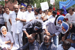 Hair sacrifice for dalit rights