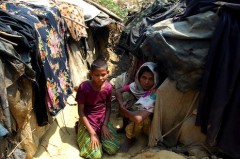 Govt defiant on Rohingya aid ban