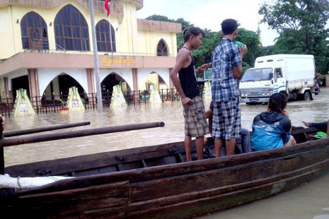 Flooding ravages Irrawaddy Delta