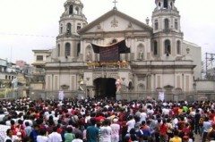 Manila church sprayed in anti-dengue drive