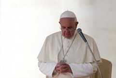 Pope writes to Jewish leader about the Holocaust