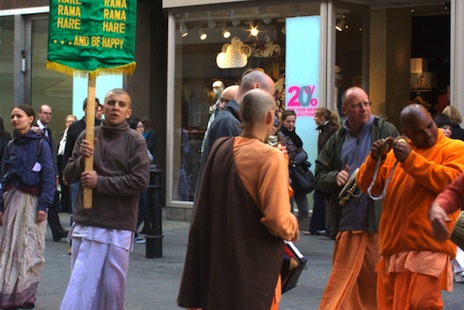 Quem são e o que querem os Hare Krishnas do séc. XXI? – Sítio