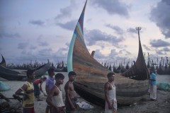 In Bangladesh, sailing season fuels new smuggling fears