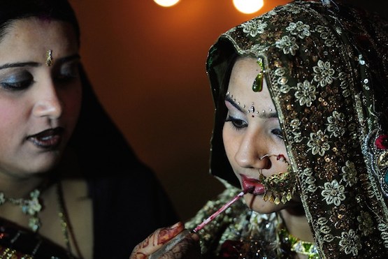 Pakistan Hindus slam contentious clause in marriage bill