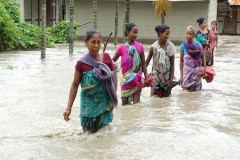 Floods kill 96 people, displace millions in eastern India