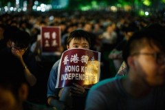 Pro-independence figures barred from Hong Kong election