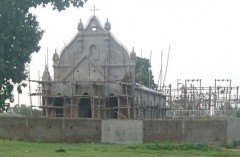 Hindu extremists stop construction of church building