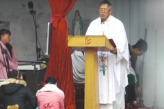 Self-styled Chinese 'bishop' warned not to ordain others 
