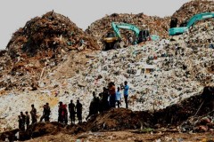 Sri Lankan Catholics oppose dumping garbage in wetlands  