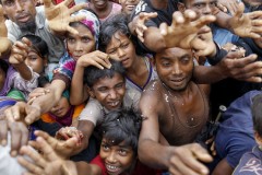 Indonesia offers to be Muslim world's mediator in Rohingya crisis