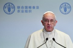 To fight hunger and forced migration, end war, pope says