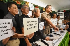 Filipino lawyers unite to fight killings, rights abuses