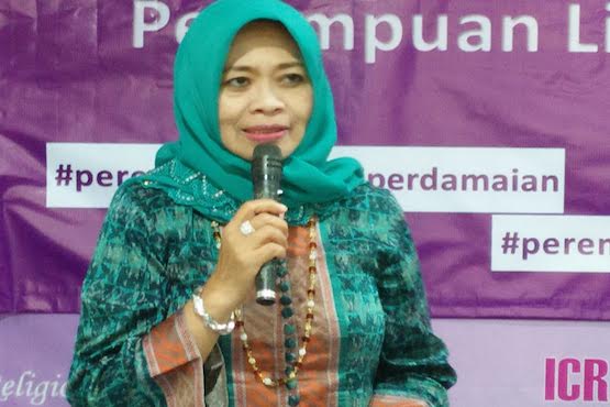 Indonesian women fight religious intolerance  
