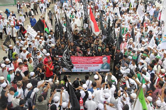 Concerns over Indonesian clerics preaching poll politics