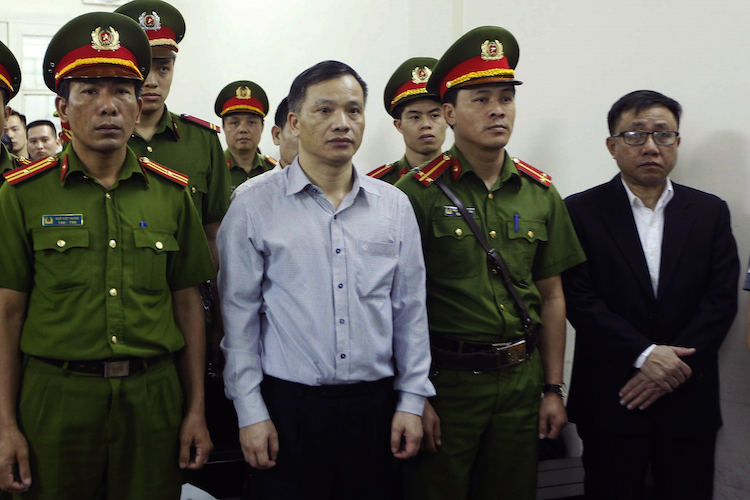 Vietnam jails human rights lawyer for 15 years