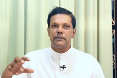 Threatened Sri Lankan priest wins rights prize
