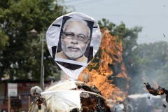 Fears of violence loom large ahead of Indian election 