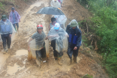 Hmong flood victims in Vietnam promised new church