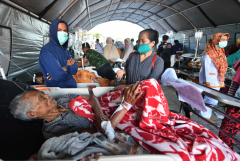 Indonesia's Lombok hit by another powerful quake 
