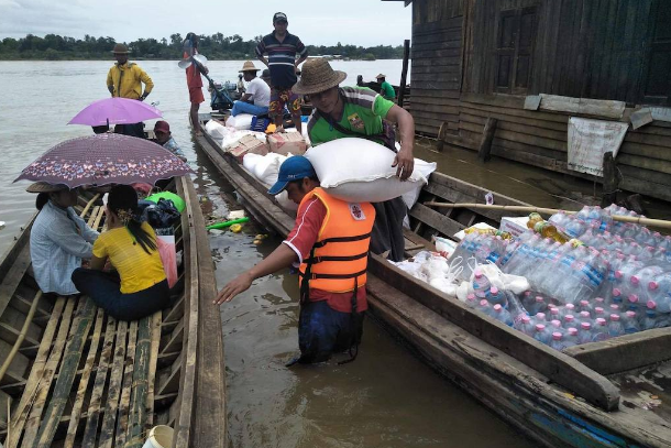 Myanmar's Caritas delivers aid to flood victims 