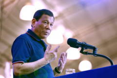 ICC pursuing drug-killing probe against Duterte