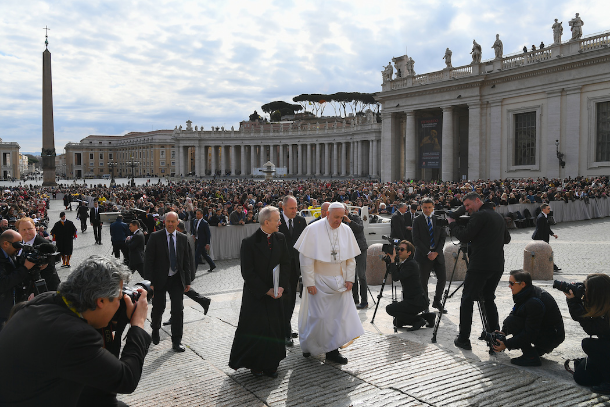 God does not hide behind riddles, pope says