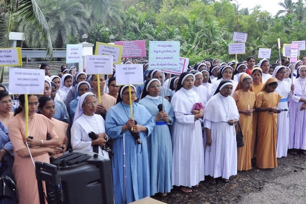 Indian nuns protest media coverage of dismissed sister