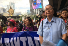 Elderly Filipino nun charged with perjury posts bail