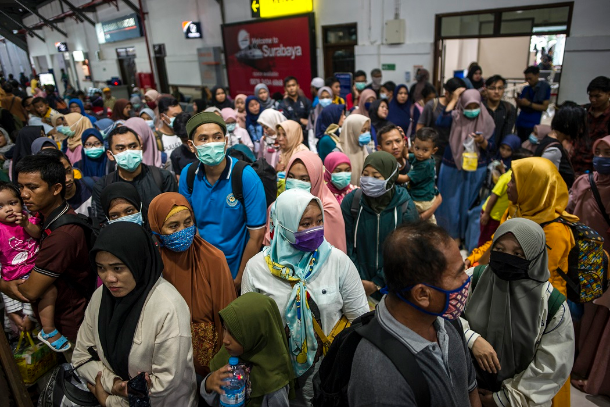 Widodo imposes lockdown on Indonesian schools, universities 