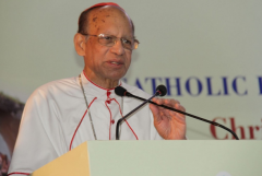 Indian cardinal appeals for cremation of Covid-19 victims