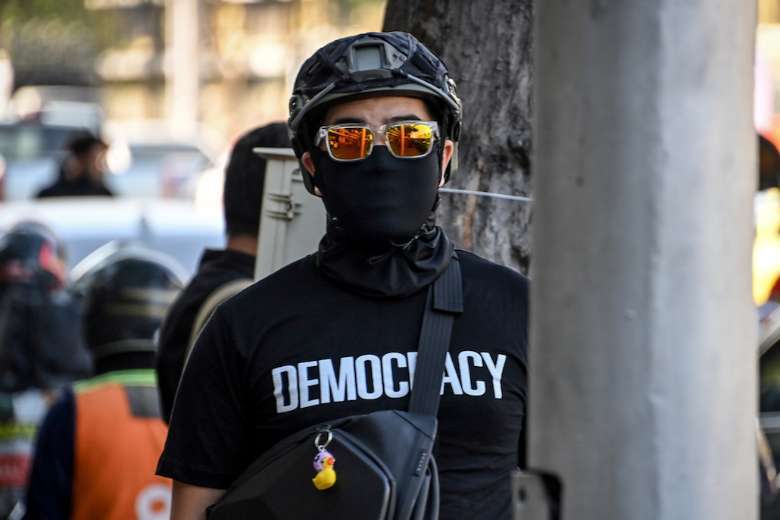 Young Thais defiant over lese majeste clampdown