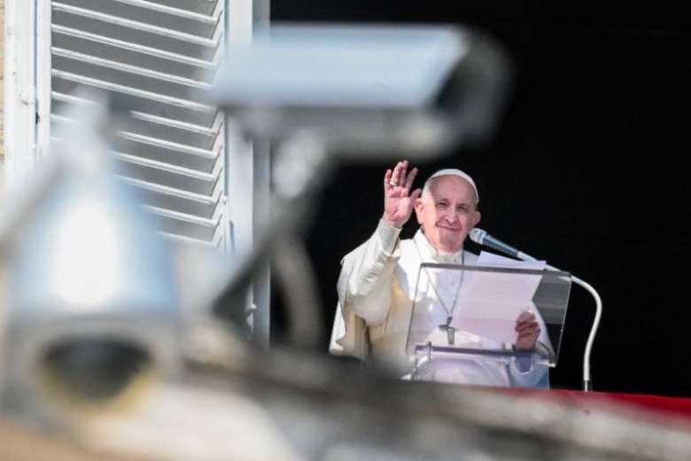 Pope advances sainthood cause of nuns who died in Ebola outbreak