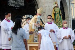 Papal nuncio urges Filipinos to live out Catholic faith