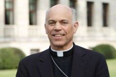 US archbishop lays down law on abortion, communion 