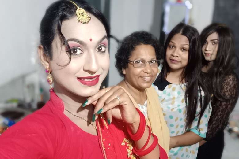 A passionate mother of transgender people in India