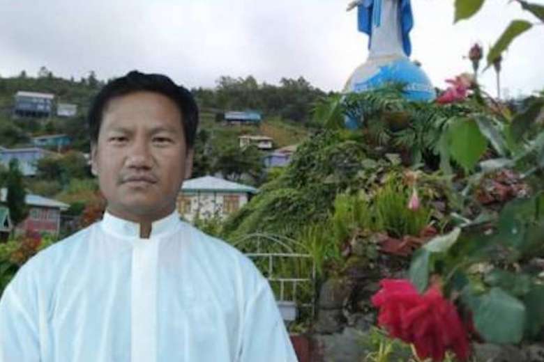Myanmar military arrest Catholic priest in Chin state