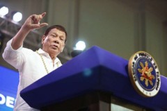 Filipino lawyer shoots down Duterte's immunity bid