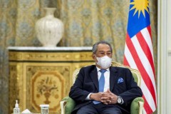 Malaysian PM quits after just 17 months in office