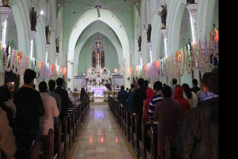  Internally bleeding Indian church too weak to face challenges