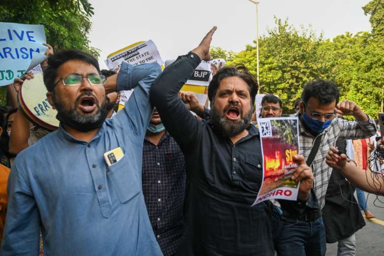 Indian journalists probed over tweets on anti-Muslim violence