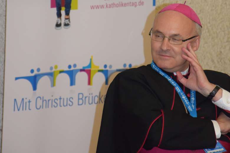 German bishop criticizes synodal path for delaying gender-neutral debate