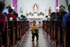 Global forum seeks week-long prayers by Christians for China