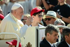 Pope highlights need for community, evangelization, care for creation