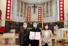 Korean priest gets Taiwanese citizenship for serving poor
