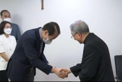 Koreans pin hopes on Pope Francis for regional peace