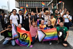 Thailand takes step toward same-sex marriage 