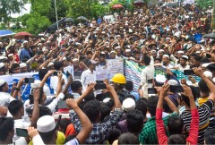 Rohingya refugees in Bangladesh rally to go home
