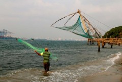 Indian fishermen refuse to abandon anti-port protest