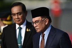 Malaysia's Anwar urges Thailand to resolve Myanmar crisis